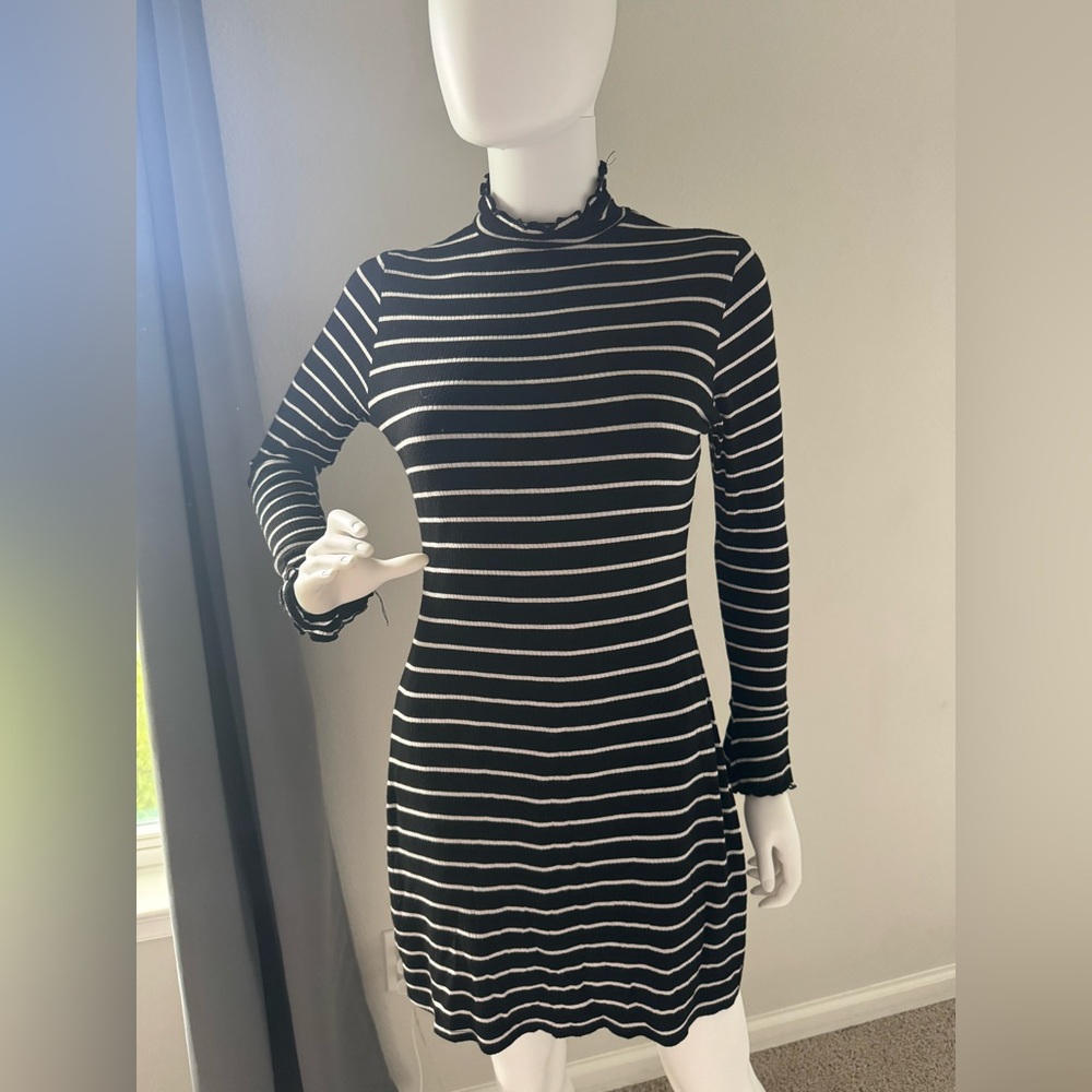 Lulus Black and White Striped Long Sleeve Dress